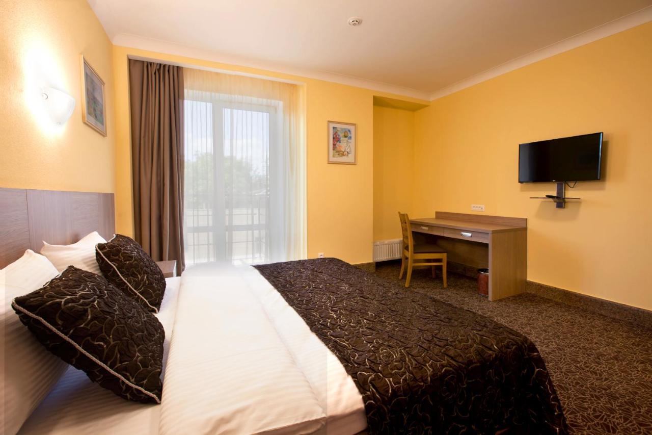אודסה Grand Otrada Hotel Resort & Spa מראה חיצוני תמונה