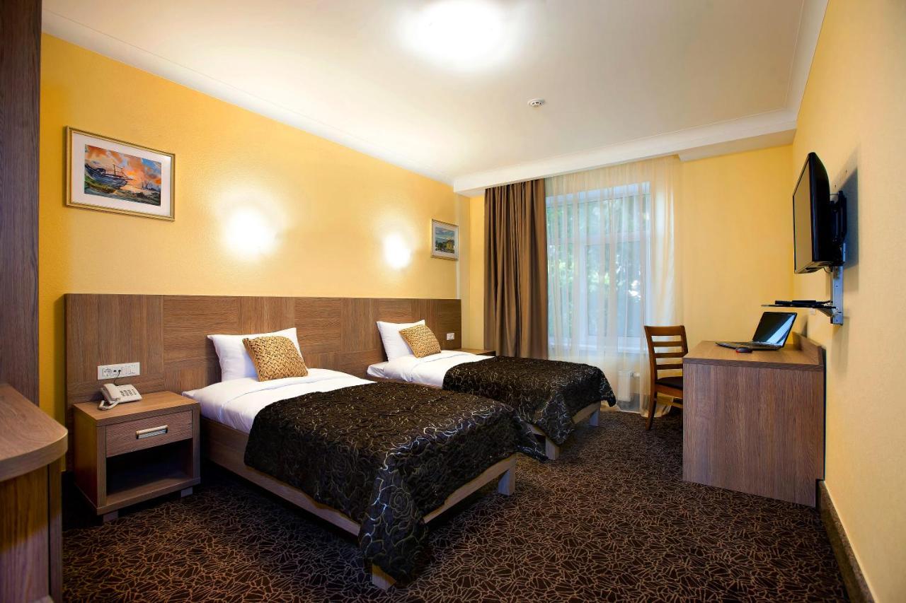 אודסה Grand Otrada Hotel Resort & Spa מראה חיצוני תמונה