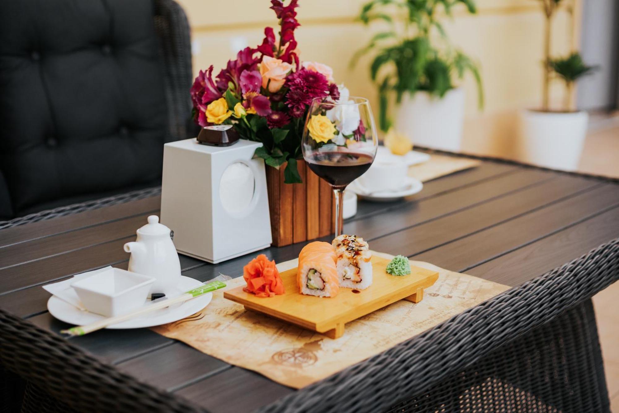 אודסה Grand Otrada Hotel Resort & Spa מראה חיצוני תמונה