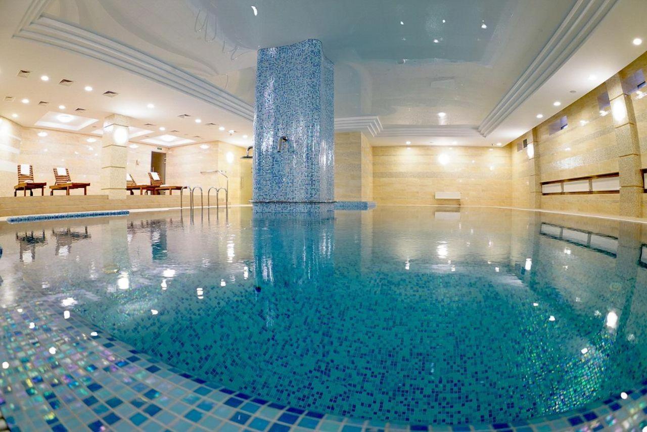 אודסה Grand Otrada Hotel Resort & Spa מראה חיצוני תמונה