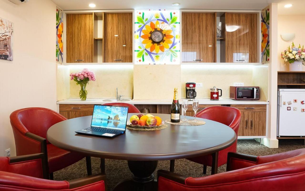 אודסה Grand Otrada Hotel Resort & Spa מראה חיצוני תמונה
